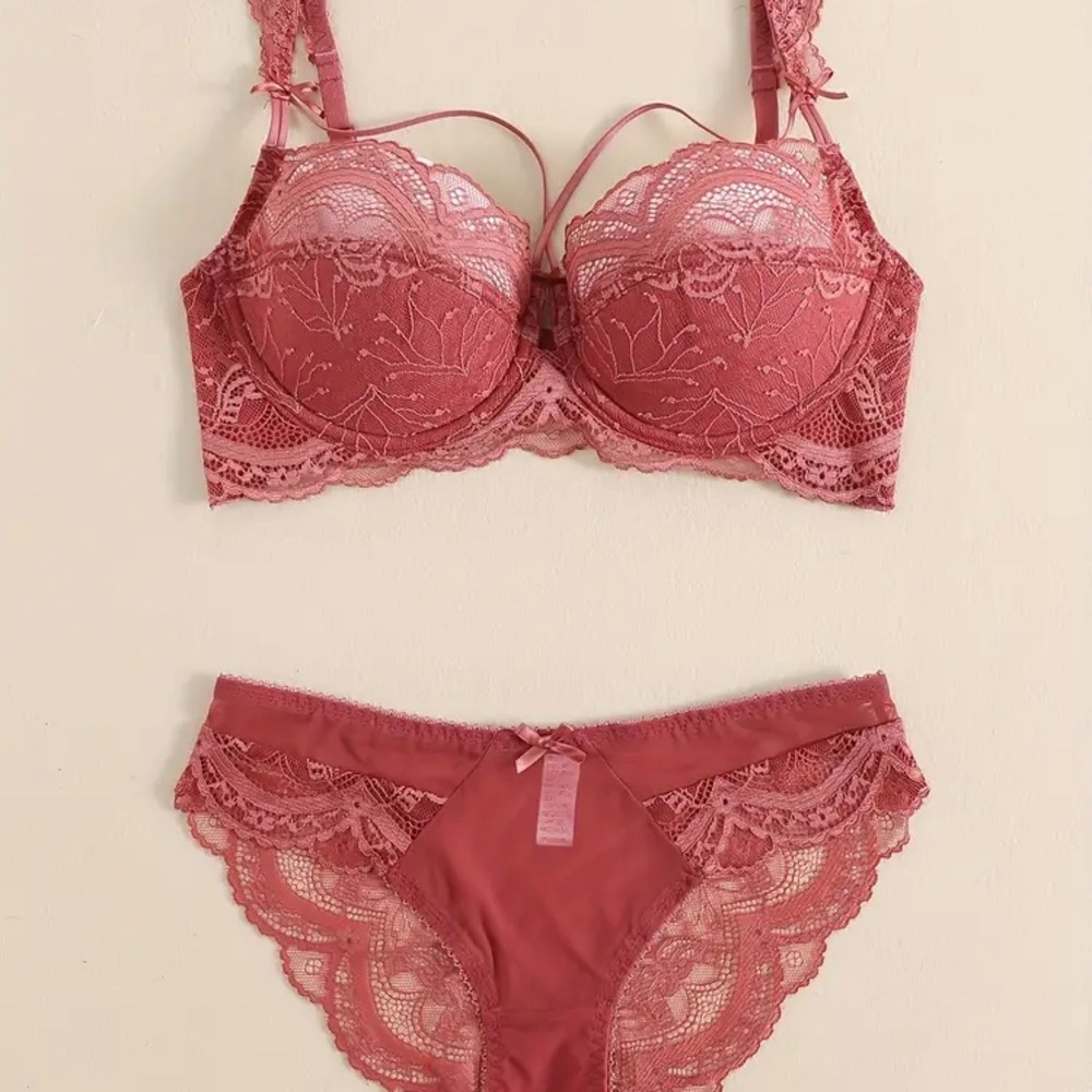 Bra and panty set